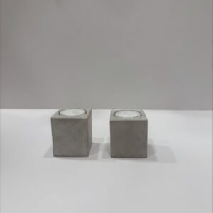 פמוטי עמוד נמוכים