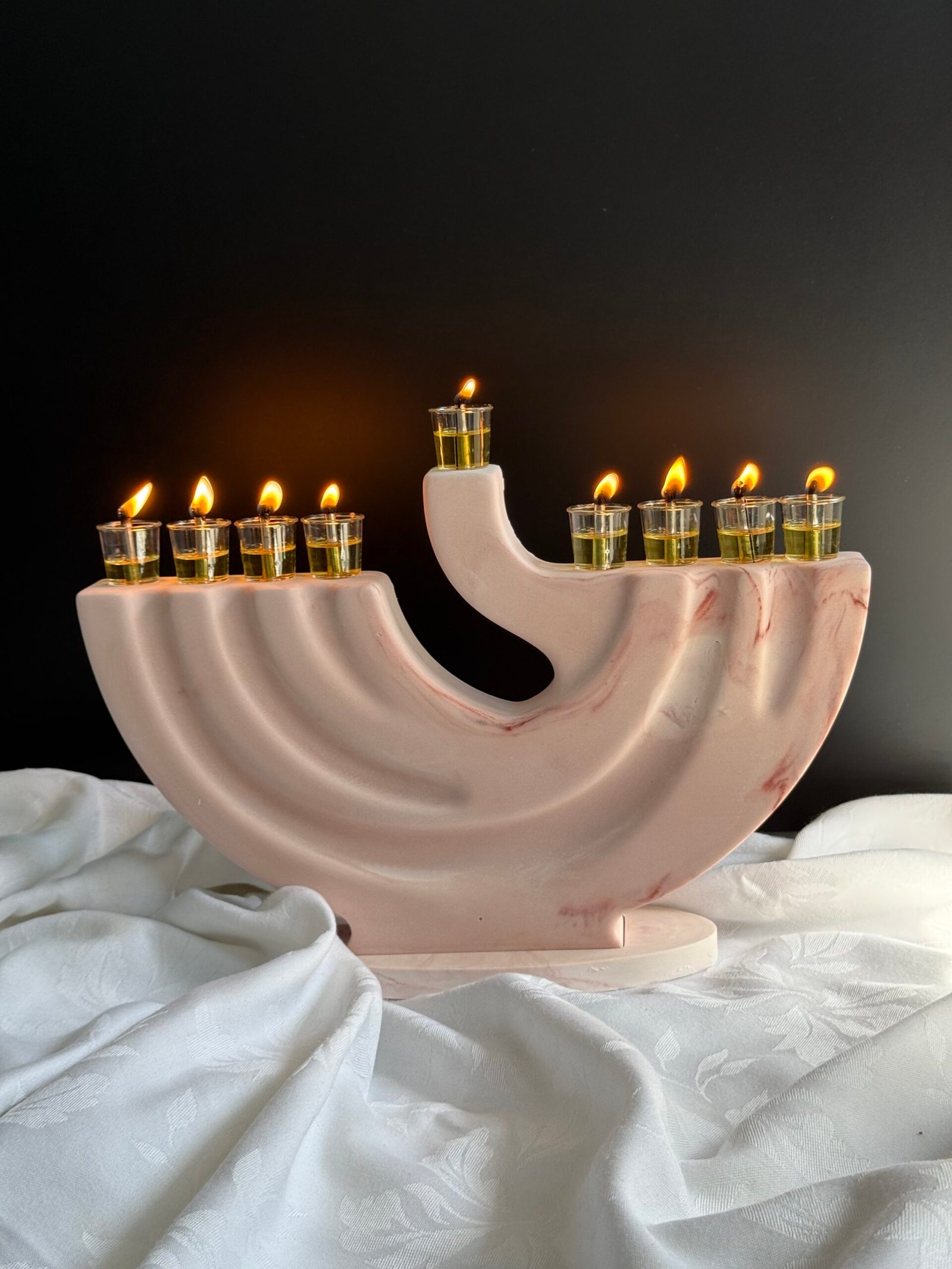 חנוכיה "חאמרה"